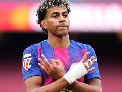 Hat-trick de Lamine Yamal garante goleada do Barcelona sobre o Villarreal no Espanhol