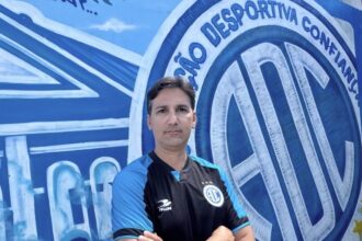 Ricardo Resende é o novo auxiliar técnico permanente do time profissional e novo treinador do Sub-20 do Confiança