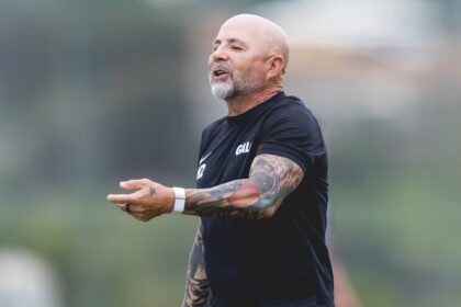 O “Rei das Multas”: Sampaoli acumula fortuna com rescisões