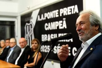 Presidente da Ponte Preta faz alerta dramático sobre crise financeira: “Sem a torcida, o clube fecha”
