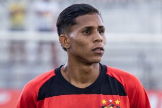 Sport confirma venda do lateral-esquerdo Samuel Sousa ao RB Bragantino