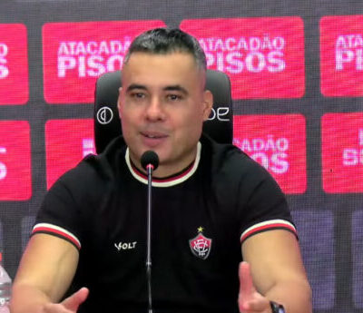 Jair Ventura comemora vaga do Vitória na final do Baianão e critica arbitragem