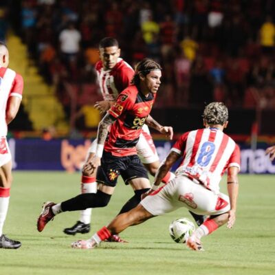 Yago Felipe destaca reação do Sport, mas lamenta empate no fim da primeira final do Pernambucano