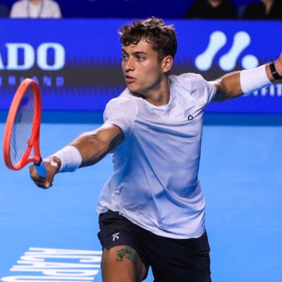 Cobolli atinge 15º lugar após título no México e lidera avanços no ranking da ATP