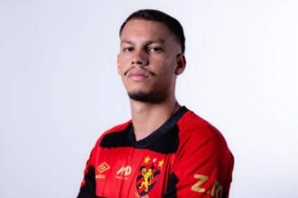 Sport confirma contratação do zagueiro Zé Marcos, do Vitória, até 2026