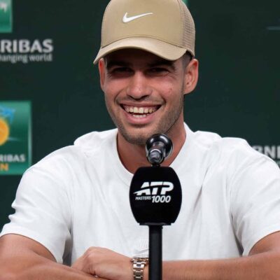 Alcaraz desembarca em Indian Wells com 12 triunfos e cita recorde histórico de Djokovic
