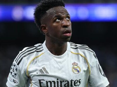 Real Madrid pede paciência com Huijsen e Mastantuono e cita trajetória de Vinícius Júnior