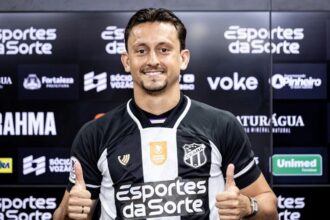 Lateral Sanchez comemora retorno ao Ceará e chama reencontro de “indescritível”