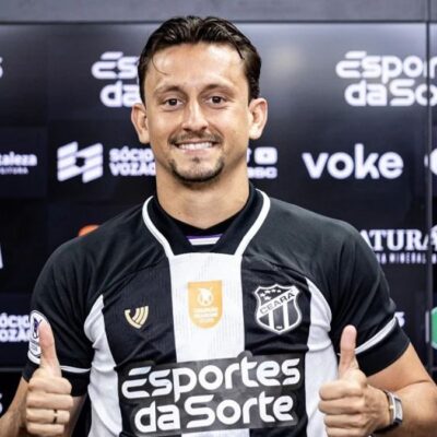 Lateral Sanchez comemora retorno ao Ceará e chama reencontro de “indescritível”