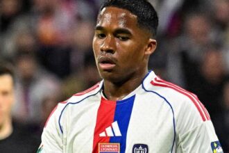 Endrick vive jejum de gols no Lyon e tem presença na seleção ameaçada