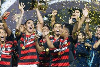 Brasil no Topo: Futebol Brasileiro lidera ranking global com R$ 948 milhões em transferências