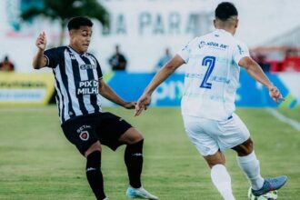 Botafogo-PB vira placar, elimina Serra Branca e avança à final do Paraibano