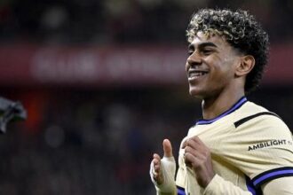 Lamine Yamal decide, Barcelona bate Athletic Bilbao e segue isolado na liderança de La Liga