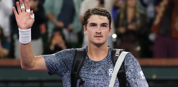 João Fonseca deve perder quatro posições no ranking da ATP mesmo após boa campanha em Indian Wells - Imagem do artigo