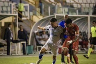 Confiança supera Tombense por 2 a 0 e garante vaga na quarta fase da Copa do Brasil