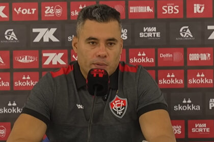 Jair Ventura elogia desempenho do Vitória e reafirma confiança no elenco após empate no Ba-Vi