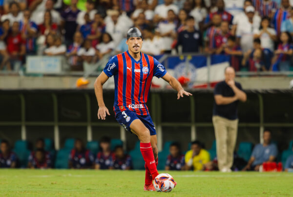 Bahia e Vitória empatam na Fonte Nova, e atletas já miram próximos compromissos na Série A - Imagem do artigo original
