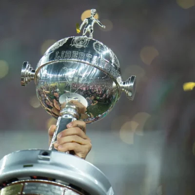 Independiente Medellín e Juventud decidem vaga na fase de grupos da Libertadores 2026