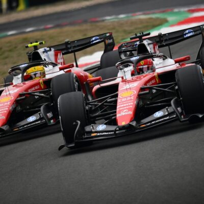 Leclerc elogia duelo com Hamilton e vê regulamento de 2026 como avanço para as corridas