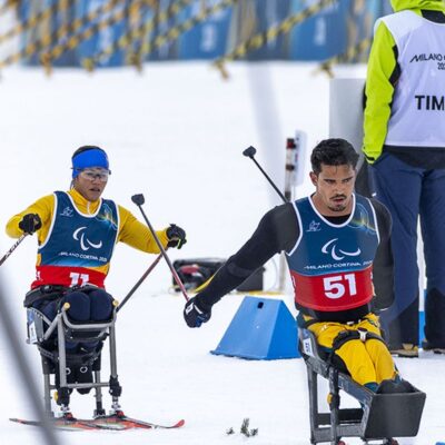 Brasil fecha Paralimpíada de Inverno com delegação recorde e primeira medalha da história