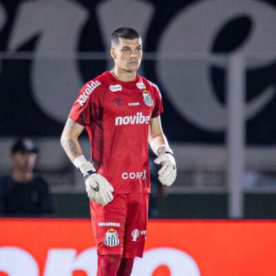 Goleiro Gabriel Brazão comenta propostas, evolução de Neymar e pressão antes de Santos x Corinthians