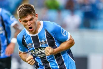 Naturalização de Kannemann libera vaga de estrangeiro no elenco do Grêmio