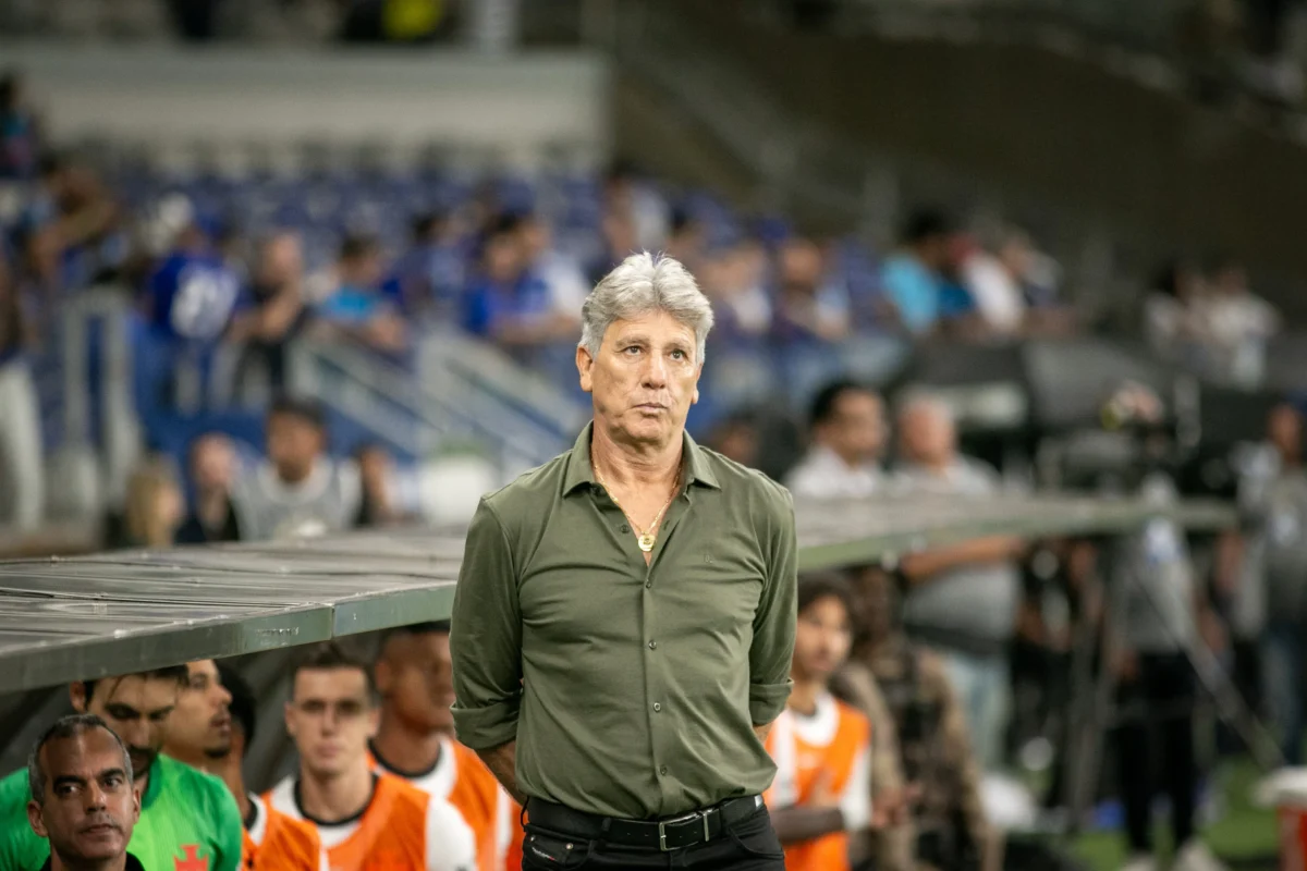 Renato Gaúcho valoriza empate do Vasco e minimiza expulsão de Cauan Barros no Mineirão