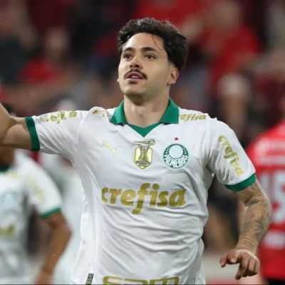 Maurício, do Palmeiras, é chamado por Gustavo Alfaro e vira o sexto atleta que atua no Brasil na seleção paraguaia