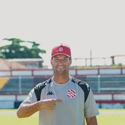 Thiago Neves inicia carreira de técnico no sub-20 do Bangu
