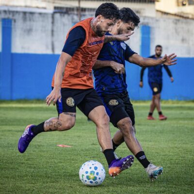 Confiança ajusta últimos detalhes antes de duelo com o Vila Nova pela Copa do Brasil