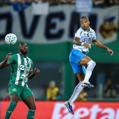 Chapecoense e Grêmio empatam em 1 a 1 e fecham 6ª rodada do Brasileirão