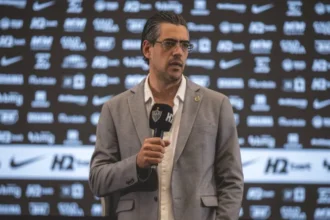 Diretor do Atlético-MG descarta risco de queda e foca na Libertadores de 2027