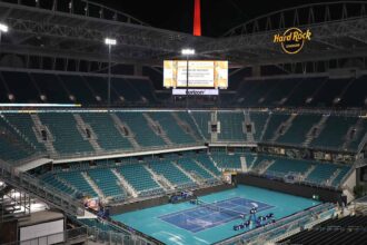 Quadra principal do Miami Open fica fechada na quarta, e estreia de João Fonseca é adiada para quinta