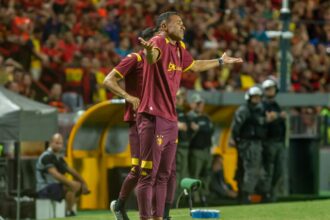 Ramon Menezes assume erro após eliminação do Sport na Copa do Brasil