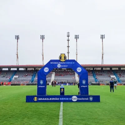 CRB e Figueirense duelam nesta quarta pela Copa do Brasil; confira horário, onde assistir e escalações