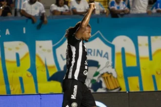 Operário-PR elimina Londrina com gol de Hildeberto e pênalti defendido por Vágner