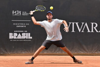 Zanellato e Schenekenberg seguem adiante no ITF de Punta del Este
