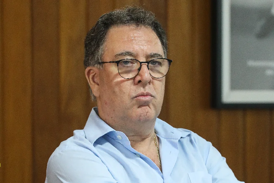 Santos dispensa técnico Juan Pablo Vojvoda após derrota para o Internacional - Imagem do artigo original