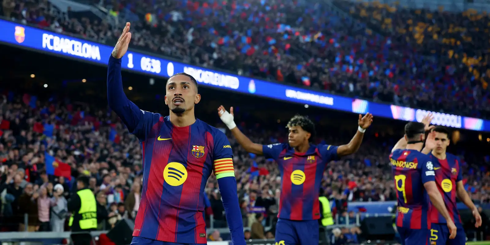 Barcelona avança às quartas da Champions com 7 a 2 sobre o Newcastle; Raphinha marca dois - Imagem do artigo
