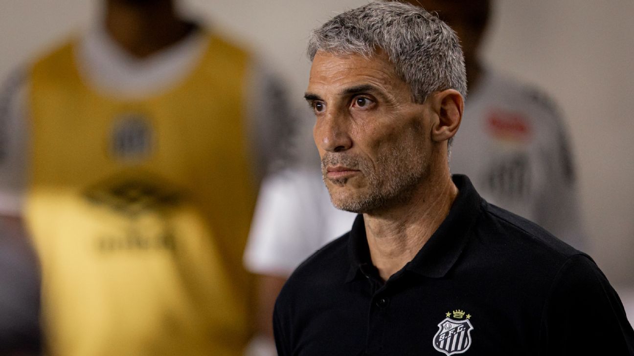 Santos demite o técnico Juan Pablo Vojvoda após revés diante do Internacional - Imagem do artigo