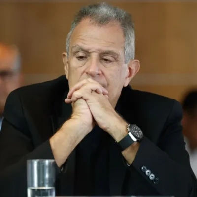 Presidente do Flamengo vê equipe pronta para brigar pelo penta da Libertadores, mas prega cautela