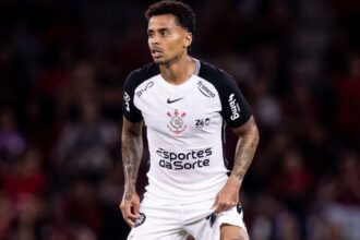 Allan fica fora de Corinthians x Flamengo por cláusula de contrato