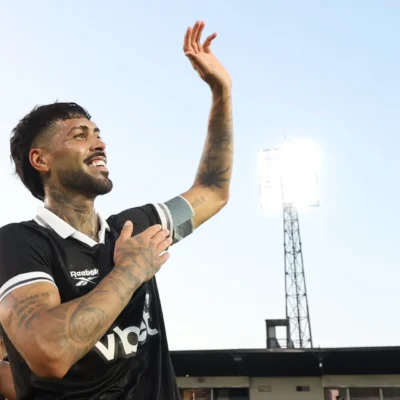 Barboza sai em defesa de Anselmi após Botafogo pôr fim a série negativa no Brasileirão