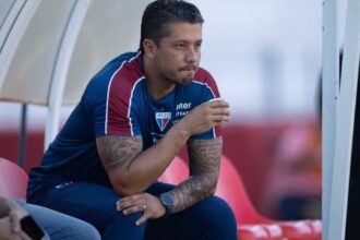 Botafogo-SP goleia Fortaleza por 4 a 0 na abertura da Série B