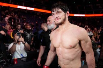 Evloev rebate Jean Silva, provoca Dana White e exige disputa de cinturão após triunfo em Londres