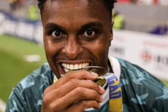 Gama supera Sobradinho nos pênaltis, ergue 15ª taça do Candangão e confirma bicampeonato