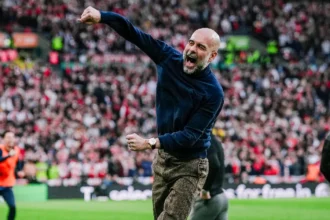 Guardiola chega ao 40º troféu e se torna o técnico com mais conquistas da Copa da Liga Inglesa