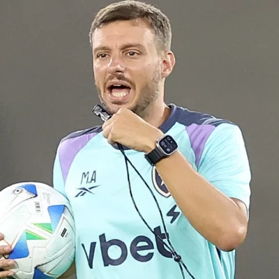 Botafogo dispensa técnico Martín Anselmi após vitória sobre o Bragantino