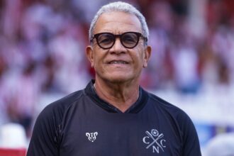 Hélio dos Anjos vê Náutico no rumo certo apesar da derrota e justifica ausência de Paulo Sérgio