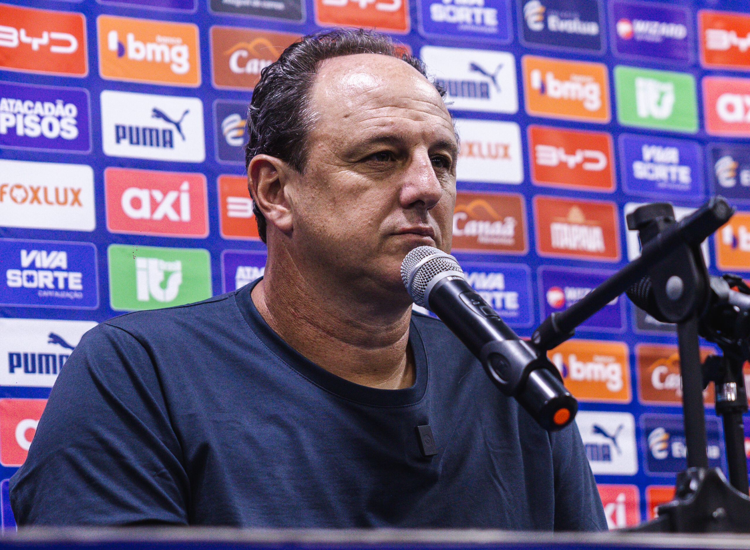Após goleada do Remo, Rogério Ceni cobra atitude do Bahia e diz que time “desmoronou” após 1 a 0 - Imagem do artigo